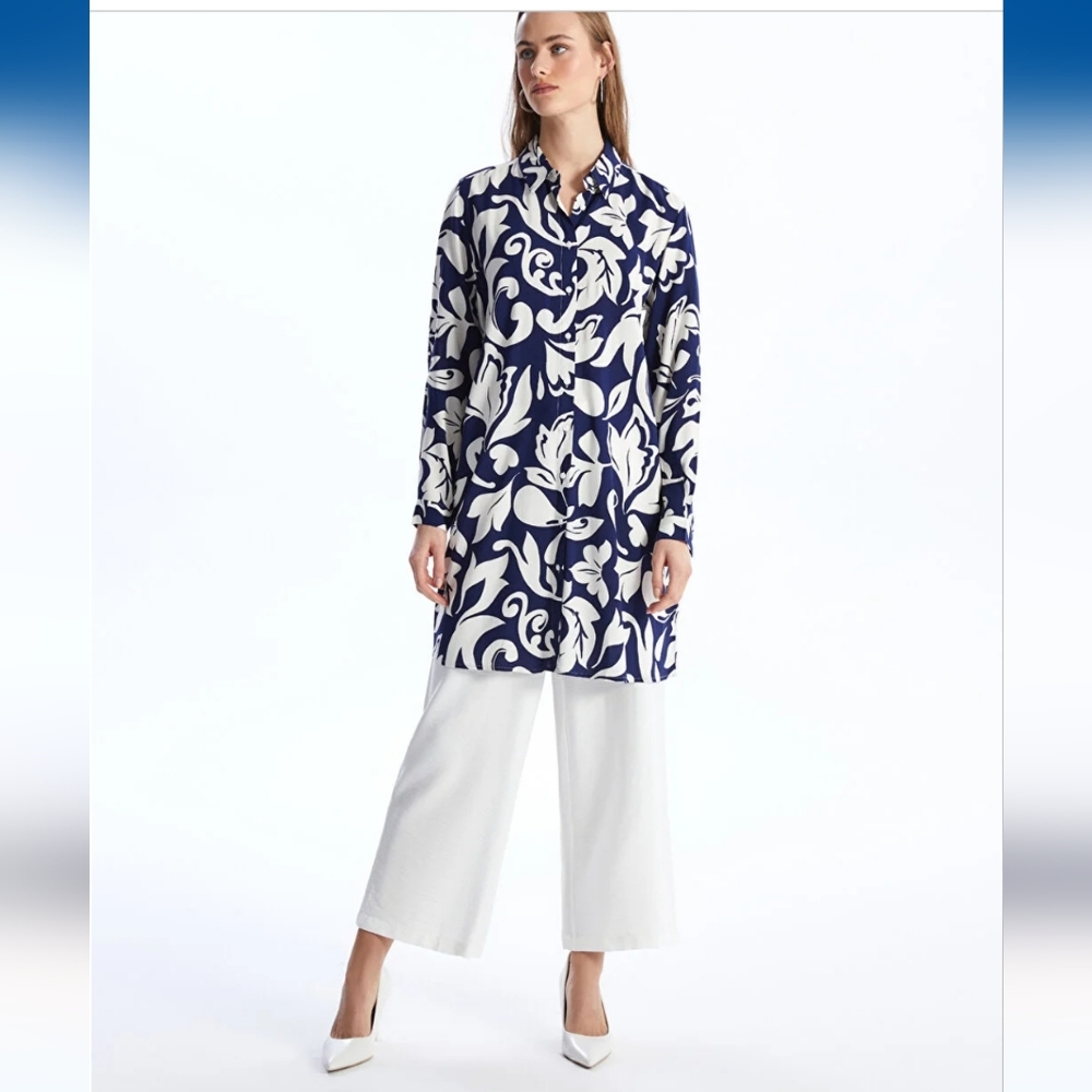 Classic Patterned Long Sleeve Women's Shirt-  Tunic  ( Size 38 / M / L)